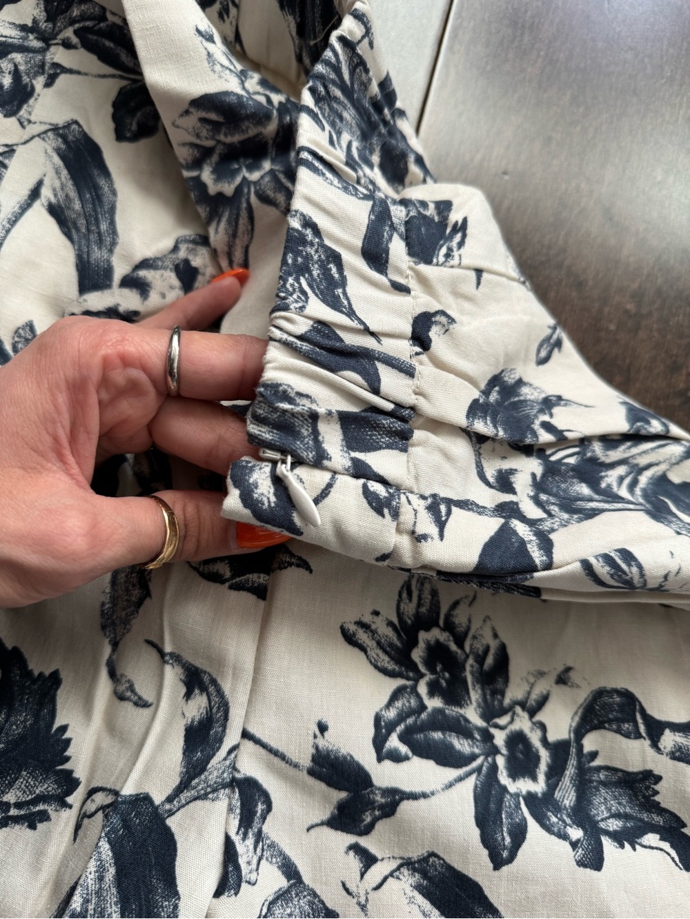 Frank & Oak White Wide Leg Floral Pants with Navy Print - Picture 4 of 5